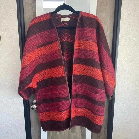 896 Johnny Was 4 Love and Liberty Poncho Jacket - Picture 1 of 5